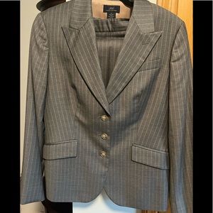 Brooks Brothers, Sz 8 gray pinstripe suit w/ blazer & skirt.